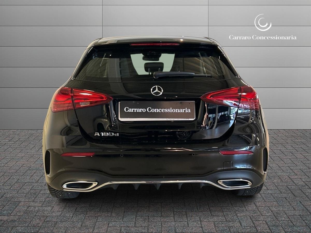Mercedes  Classe A 180 D Advanced Plus AMG Line 8G-DCT - 4