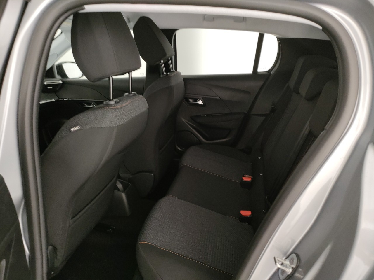 Peugeot 208 Nuovo Ibrido benzina 208 Porto Mantovano