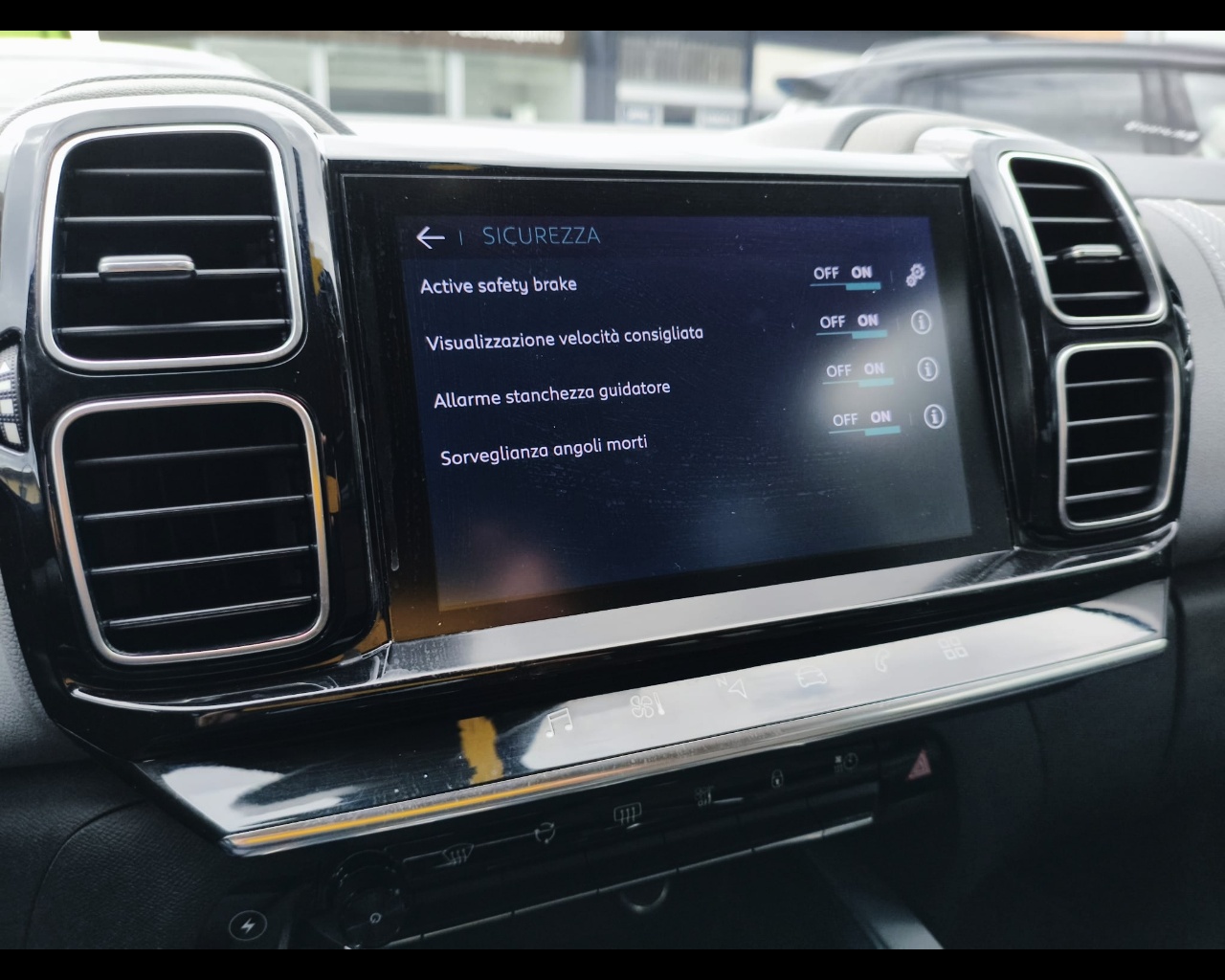 Foto CITROEN C5 Aircross 1.6 hybrid phev Feel 225 e-eat8