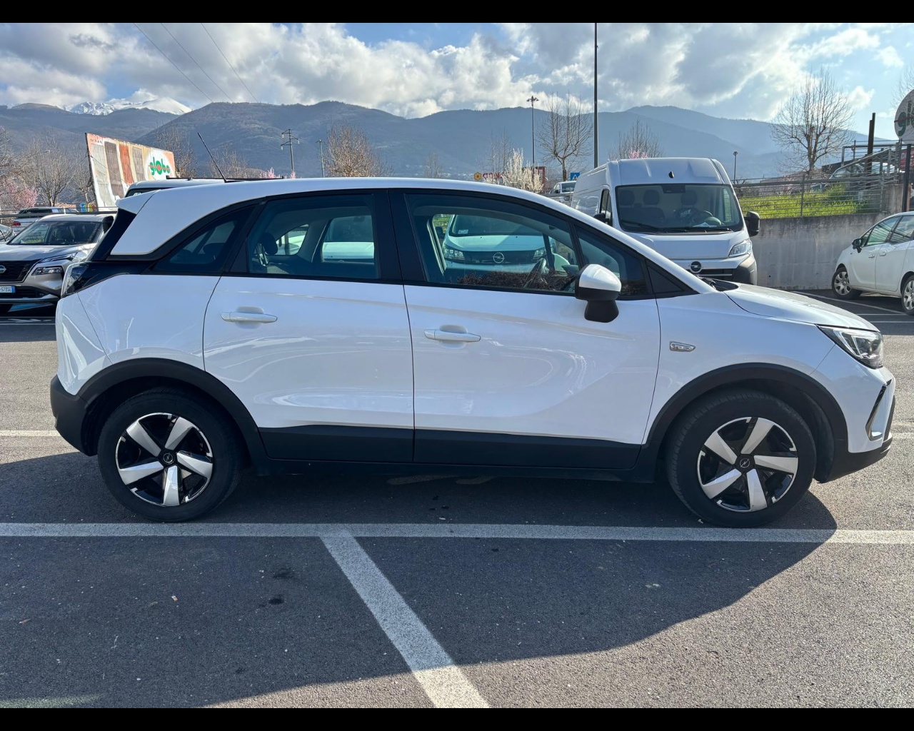 Foto OPEL Crossland 1.2 Edition s&s 83cv