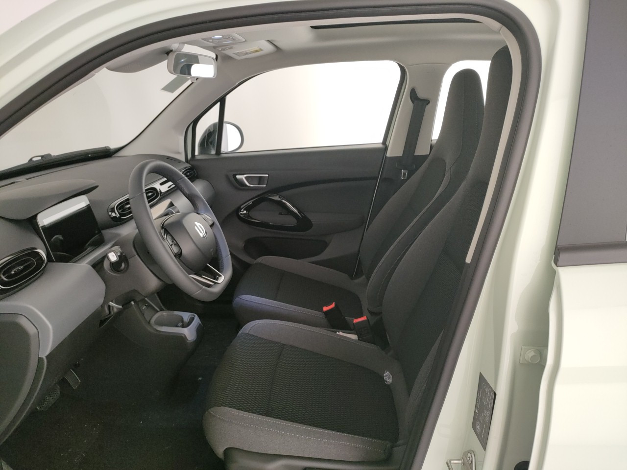 Leapmotor T03 Nuovo Elettrico T03 Porto Mantovano