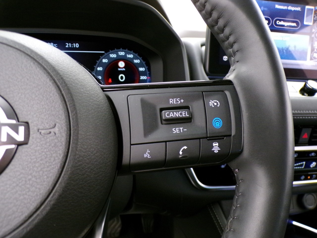 Nissan X-Trail X-Trail 1.5 e-POWER Tekna e-4ORCE 4WD - 19