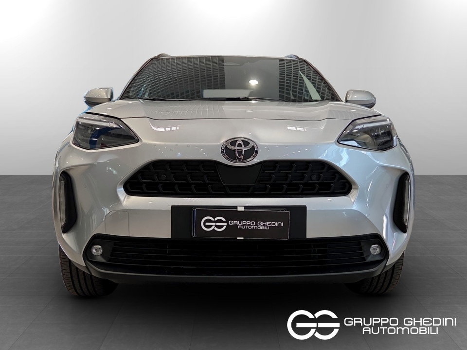 TOYOTA Yaris Cross 1.5h Trend fwd 115cv e-cvt Ibrida usato - 3