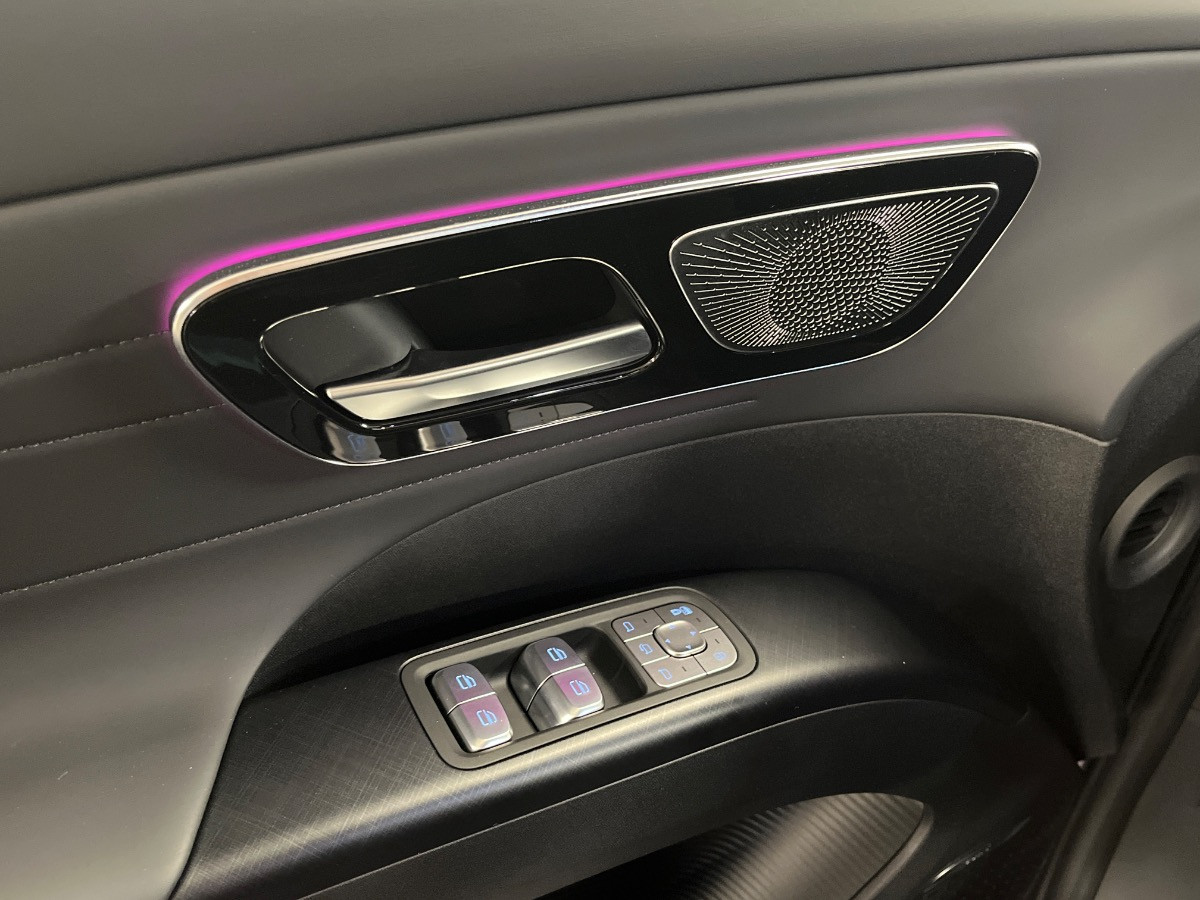 Lepas LEPAS L8 PHEV Nuovo Ibrido benzina LEPAS L8 PHEV Verona