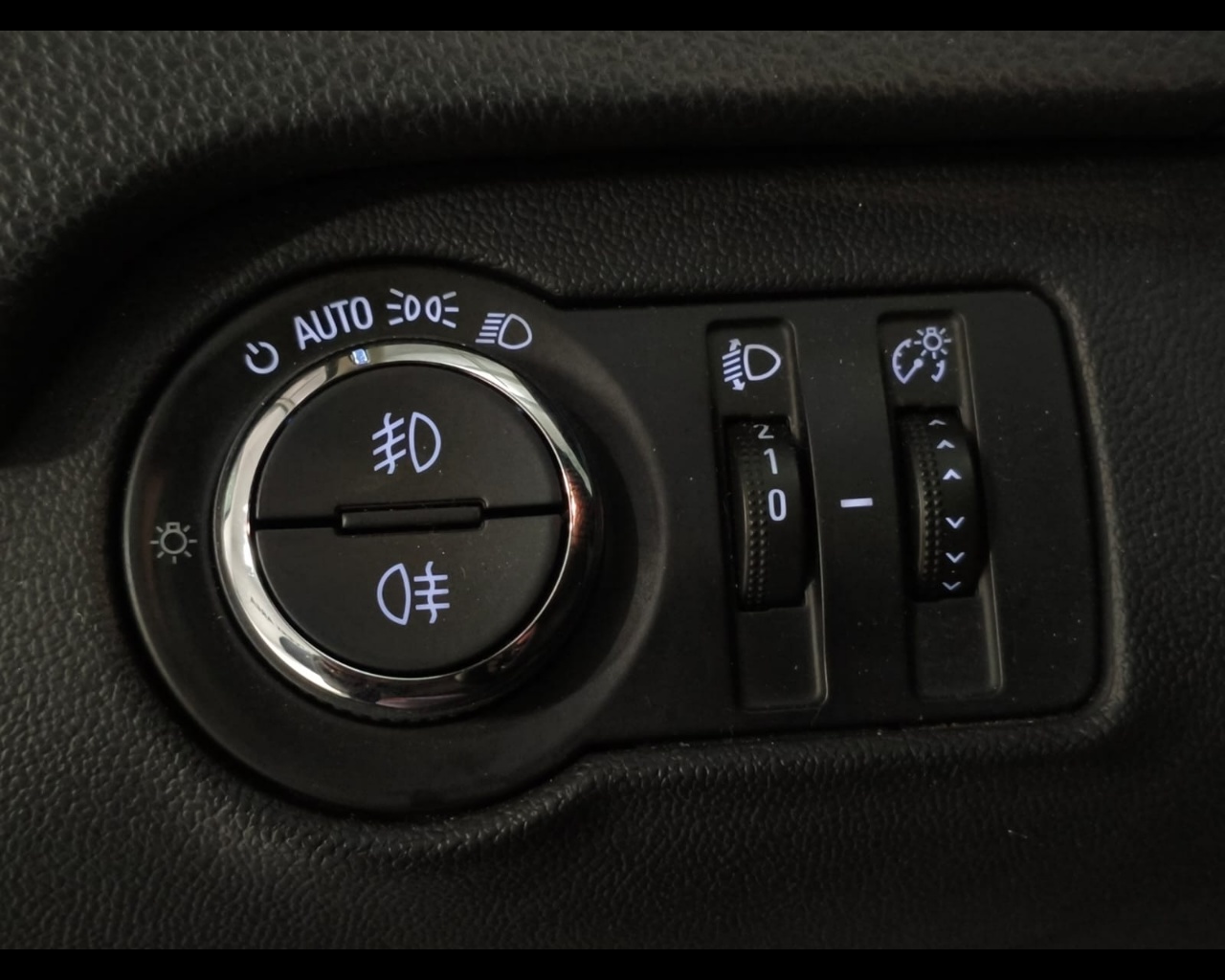 Foto OPEL Insignia Country Tourer 2.0 cdti biturbo 4x4 195cv auto