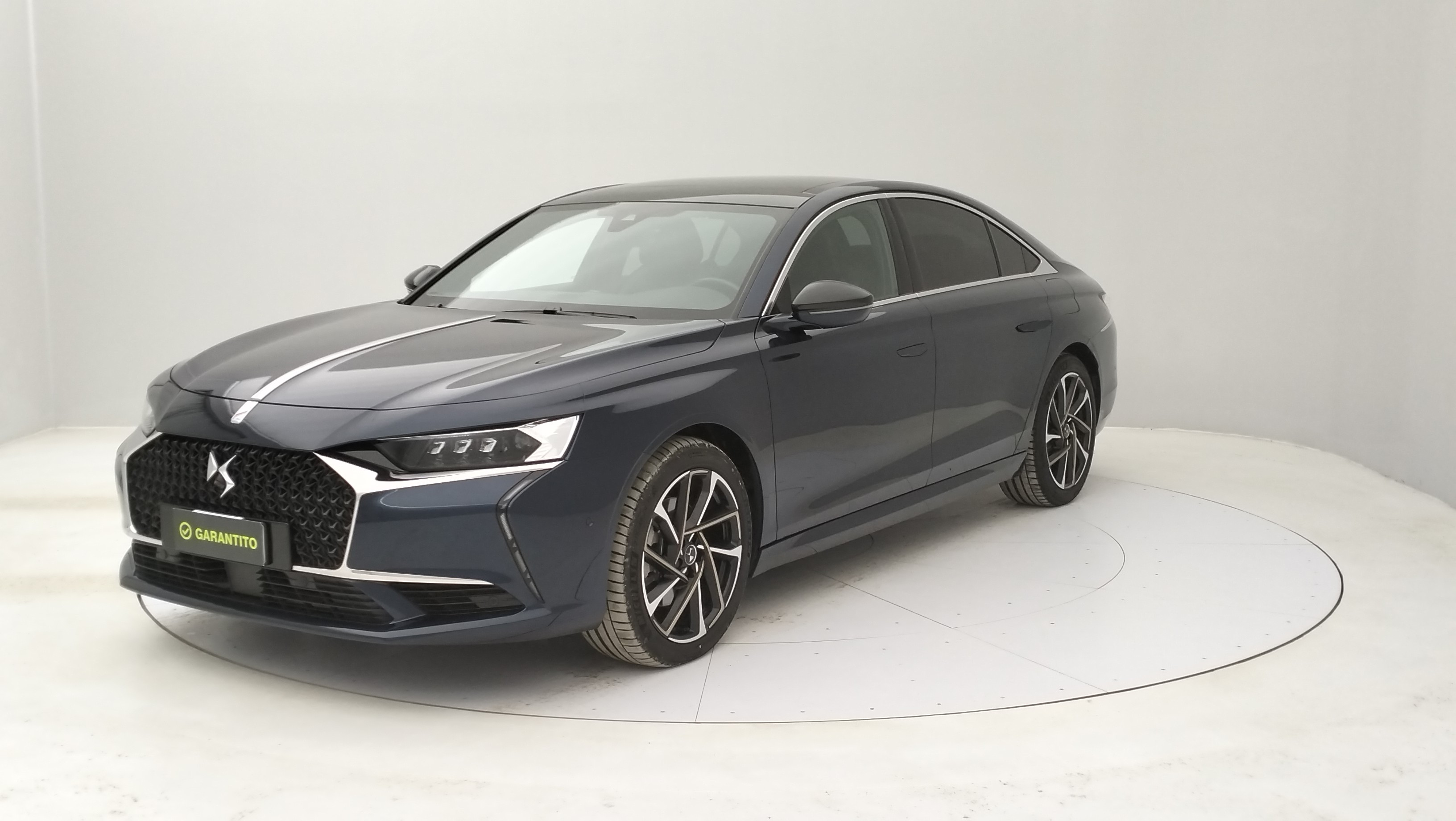 DS DS9 tense Rivoli+ auto