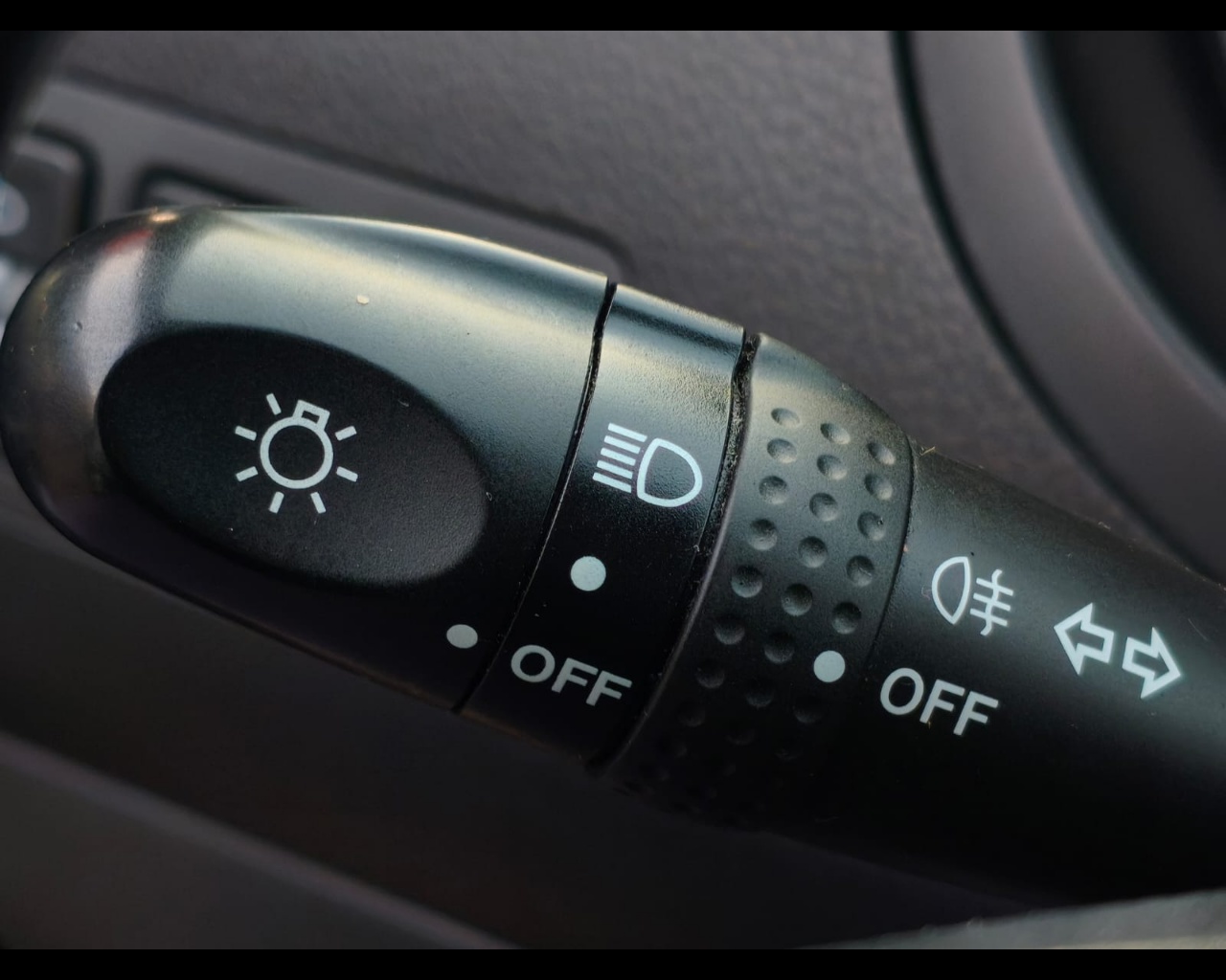 Foto SUZUKI Grand Vitara 5p 1.9 ddis