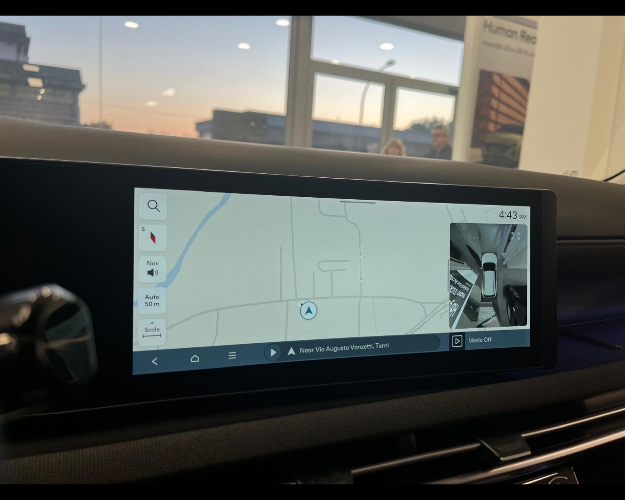 Foto HYUNDAI TUCSON PE 1.6HEV AT 2WD EXELLENCE+LP+PP