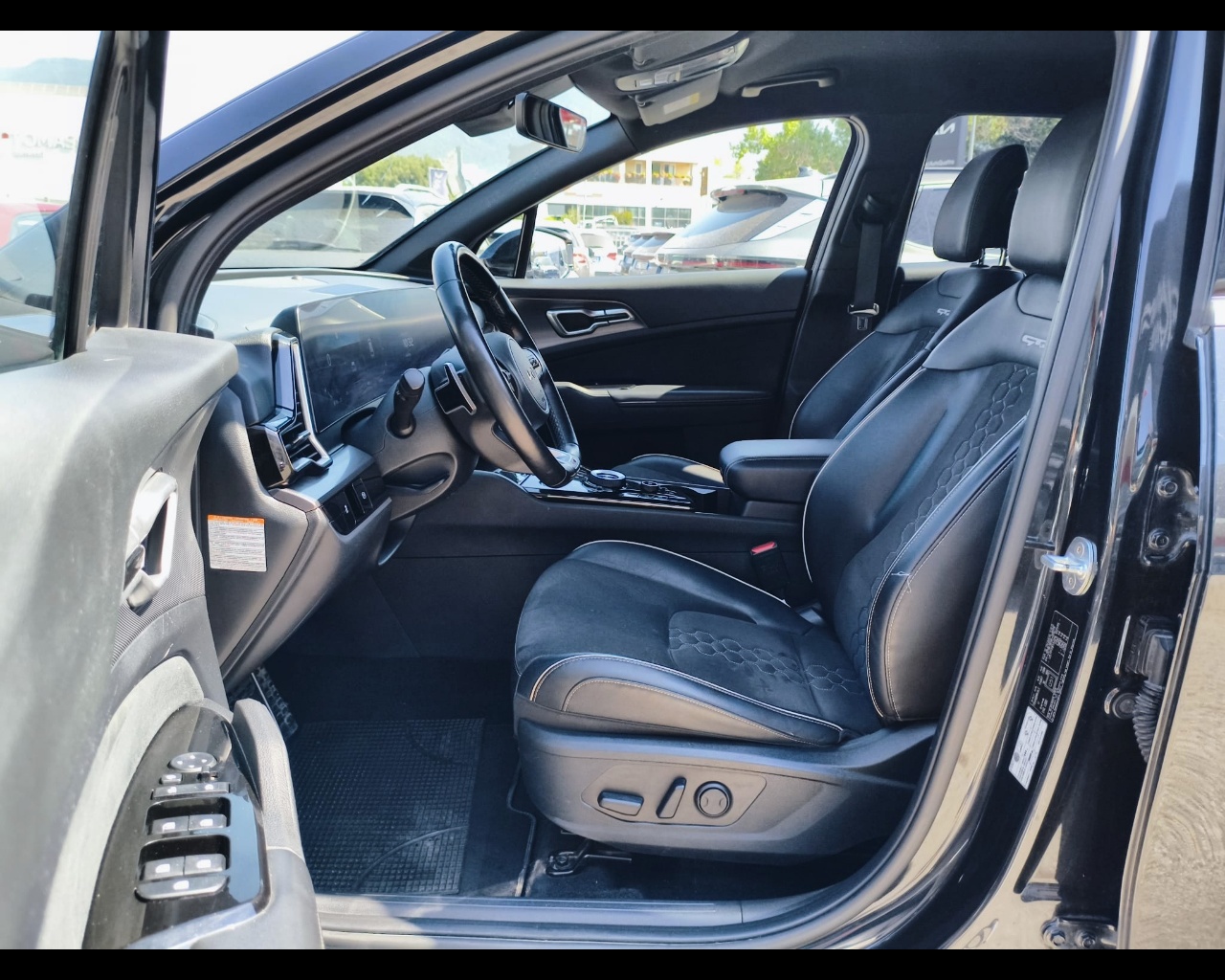 Foto KIA Sportage 1.6 crdi mhev GT-line dct