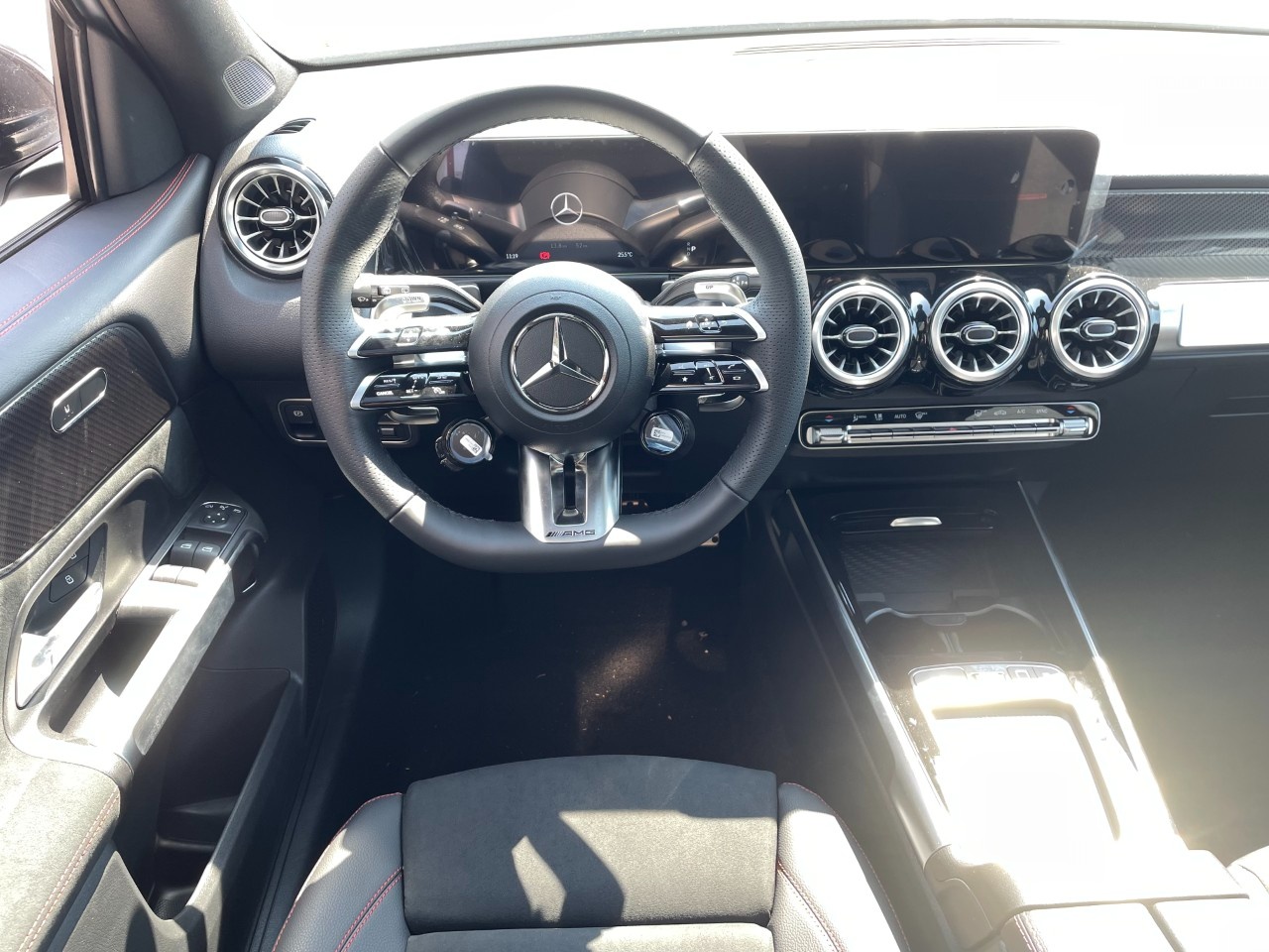 Mercedes-AMG GLB AMG GLB 35 AMG 4Matic AMG Line Premium - 10