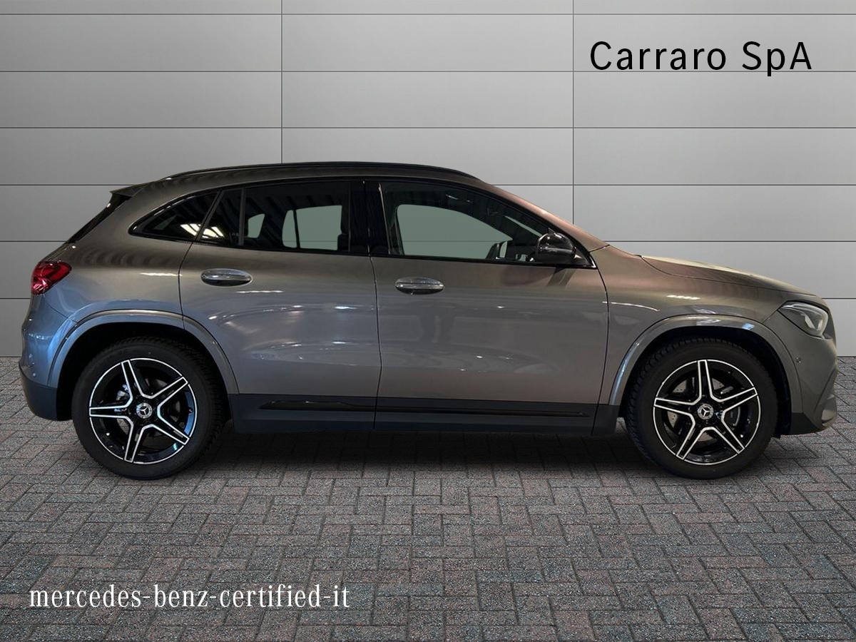 Mercedes  GLA 200 D AMG Line Premium 4Matic 8G-DCT - 5