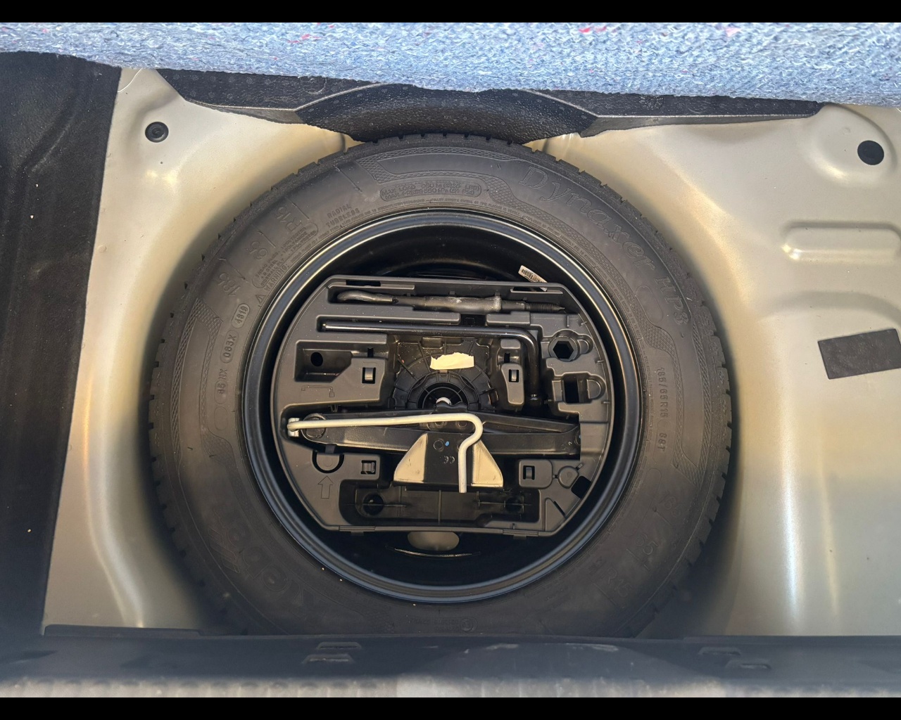 Foto CITROEN C3 1.2 puretech Shine s&s 83cv 