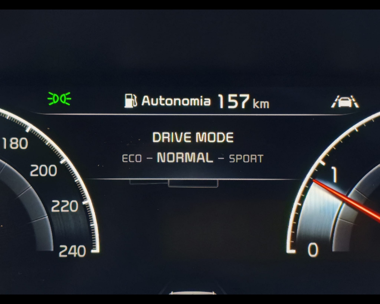 Foto KIA XCeed 1.6 crdi mhev Style 136cv imt