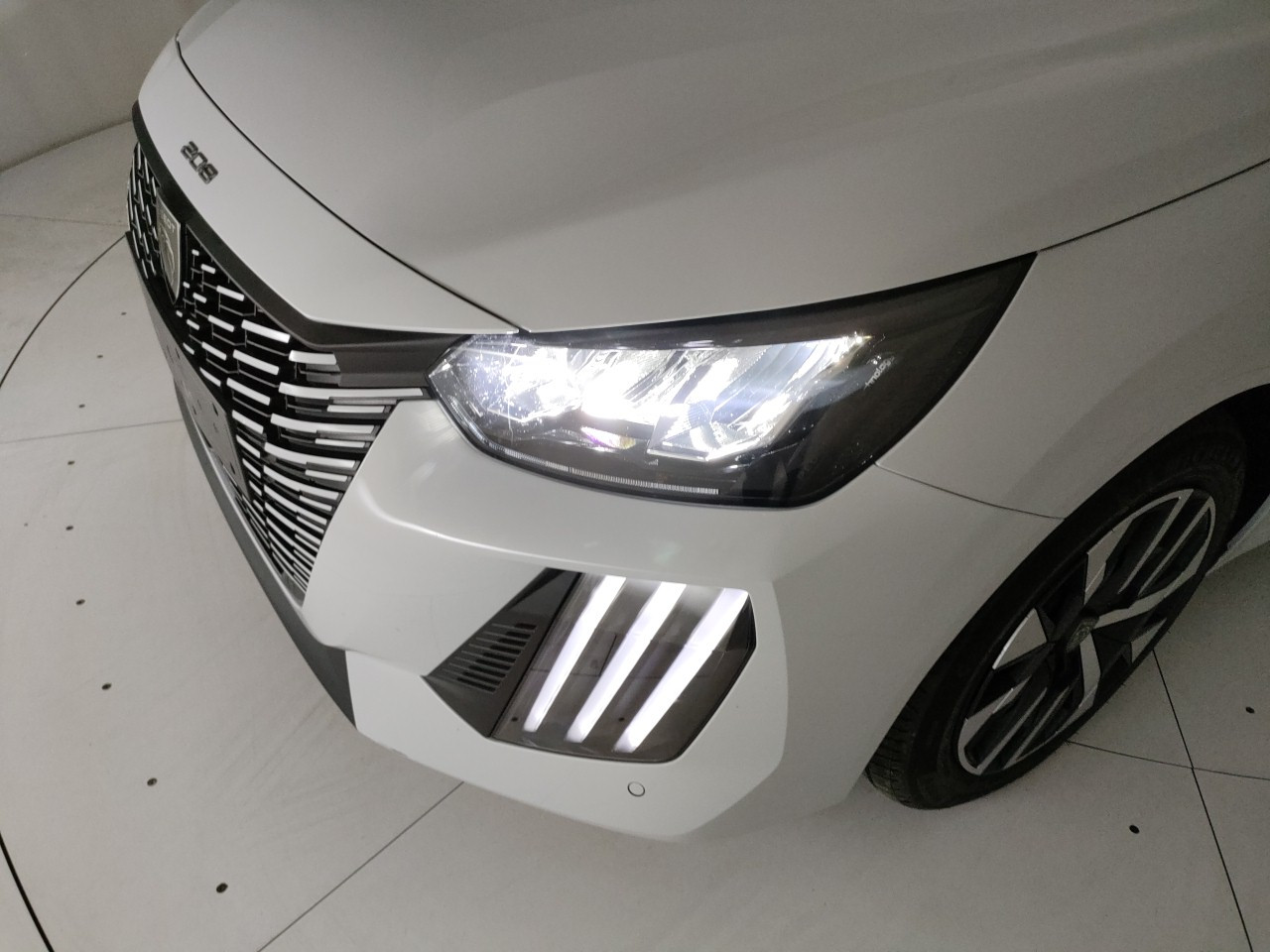 Peugeot 208 Nuovo benzina 208 Porto Mantovano