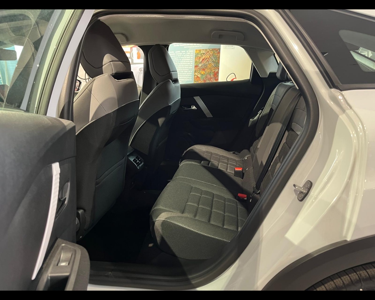 Foto CITROEN C4 1.2 puretech Plus s&s 130cv eat8