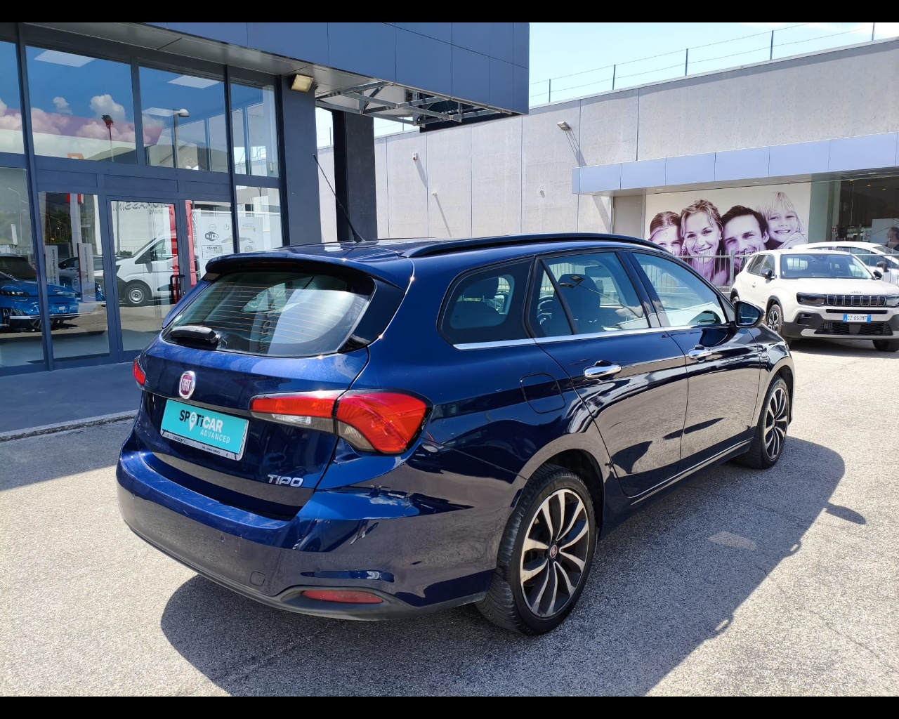 Foto FIAT Tipo SW 1.6 mjt Lounge s&s 120cv dct