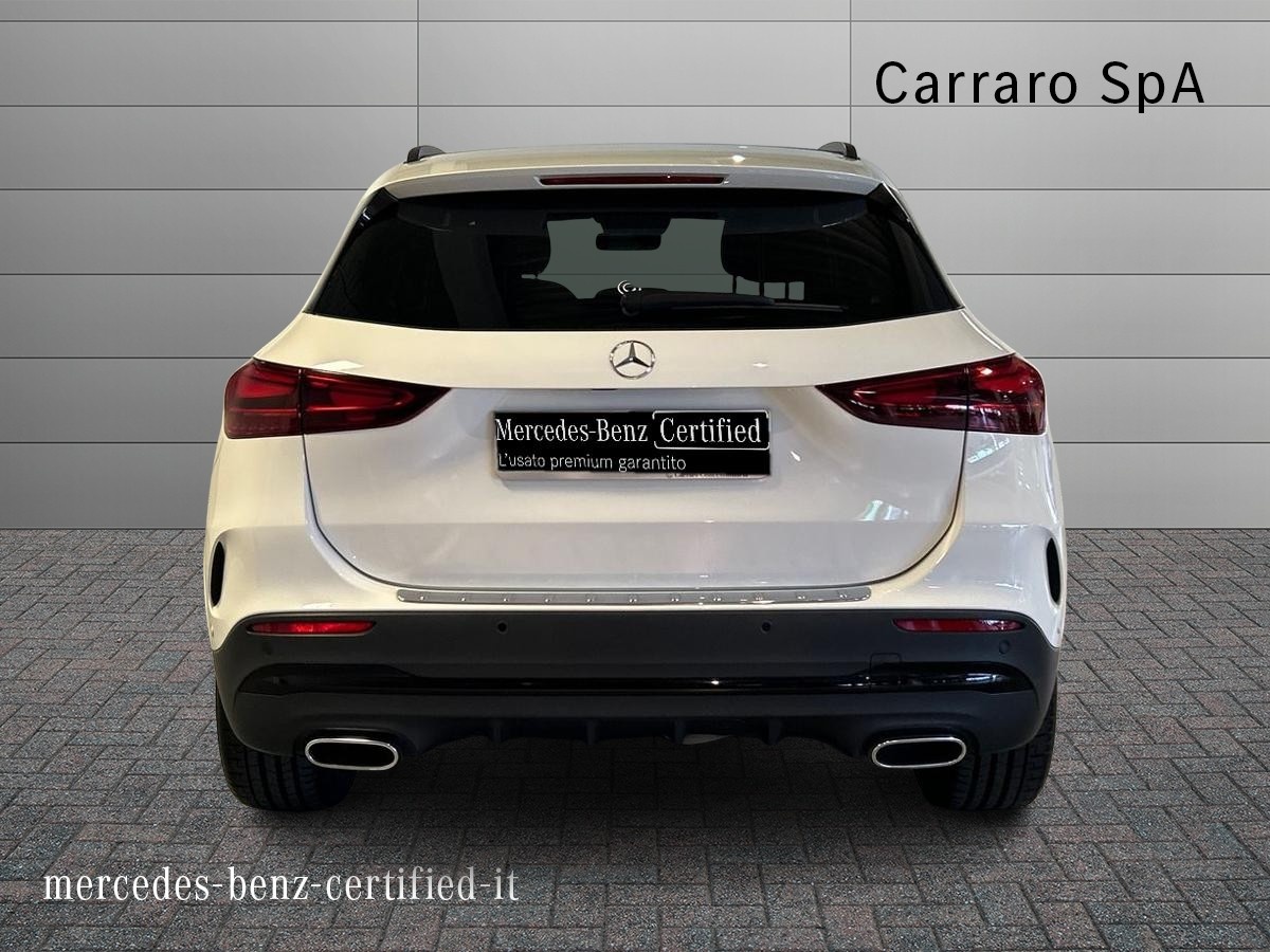 Mercedes  GLA 180 D AMG Line Advanced Plus 8G-DCT - 4