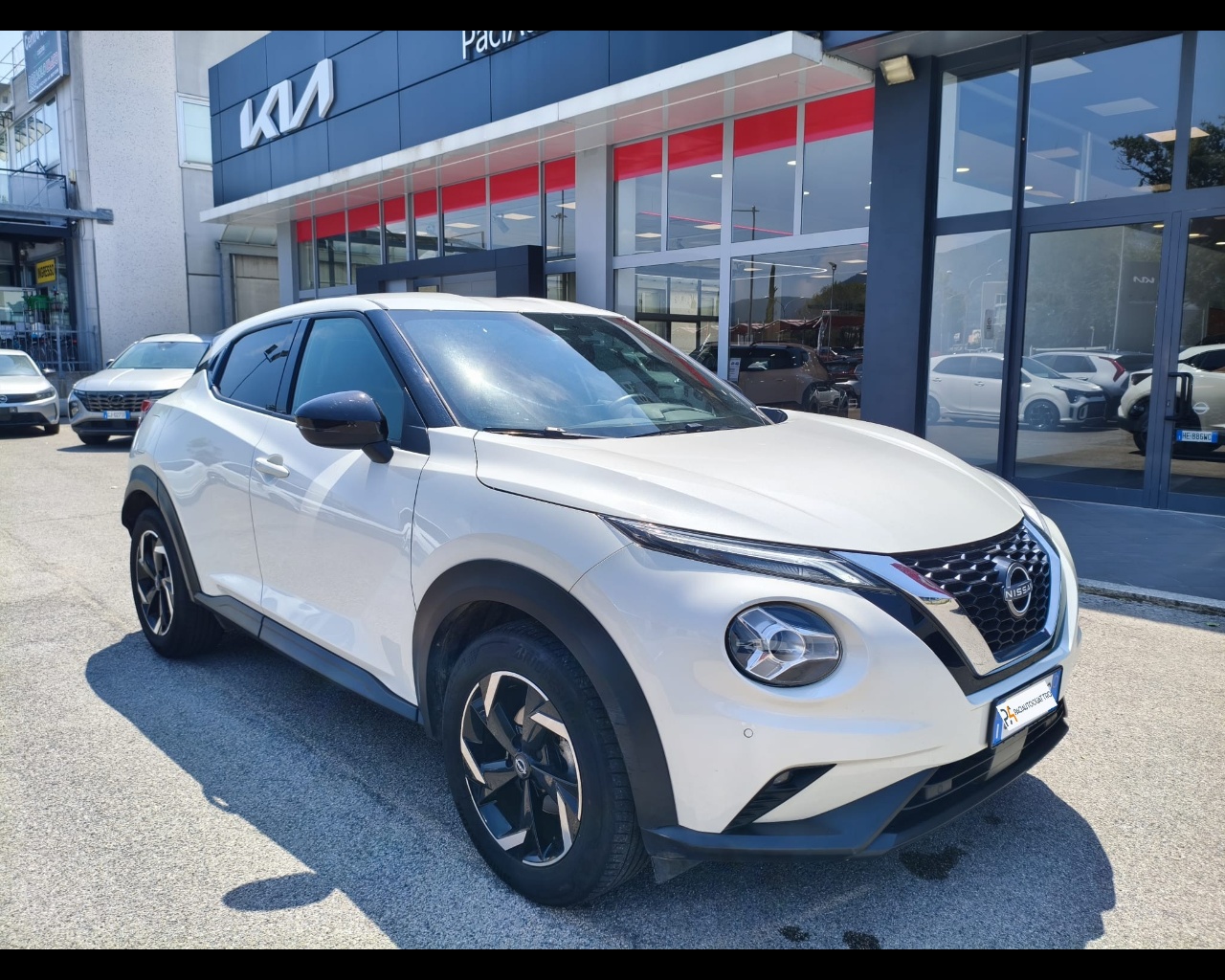 Foto NISSAN Juke 1.0 dig-t N-Connecta 114cv