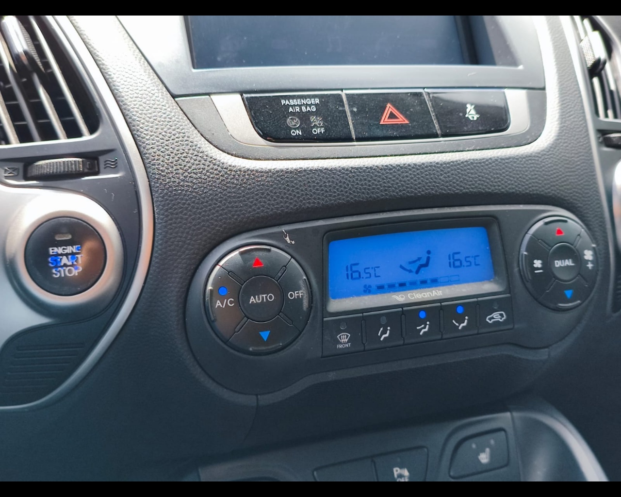 Foto HYUNDAI ix35 1.7 crdi Xpossible 115cv 2wd