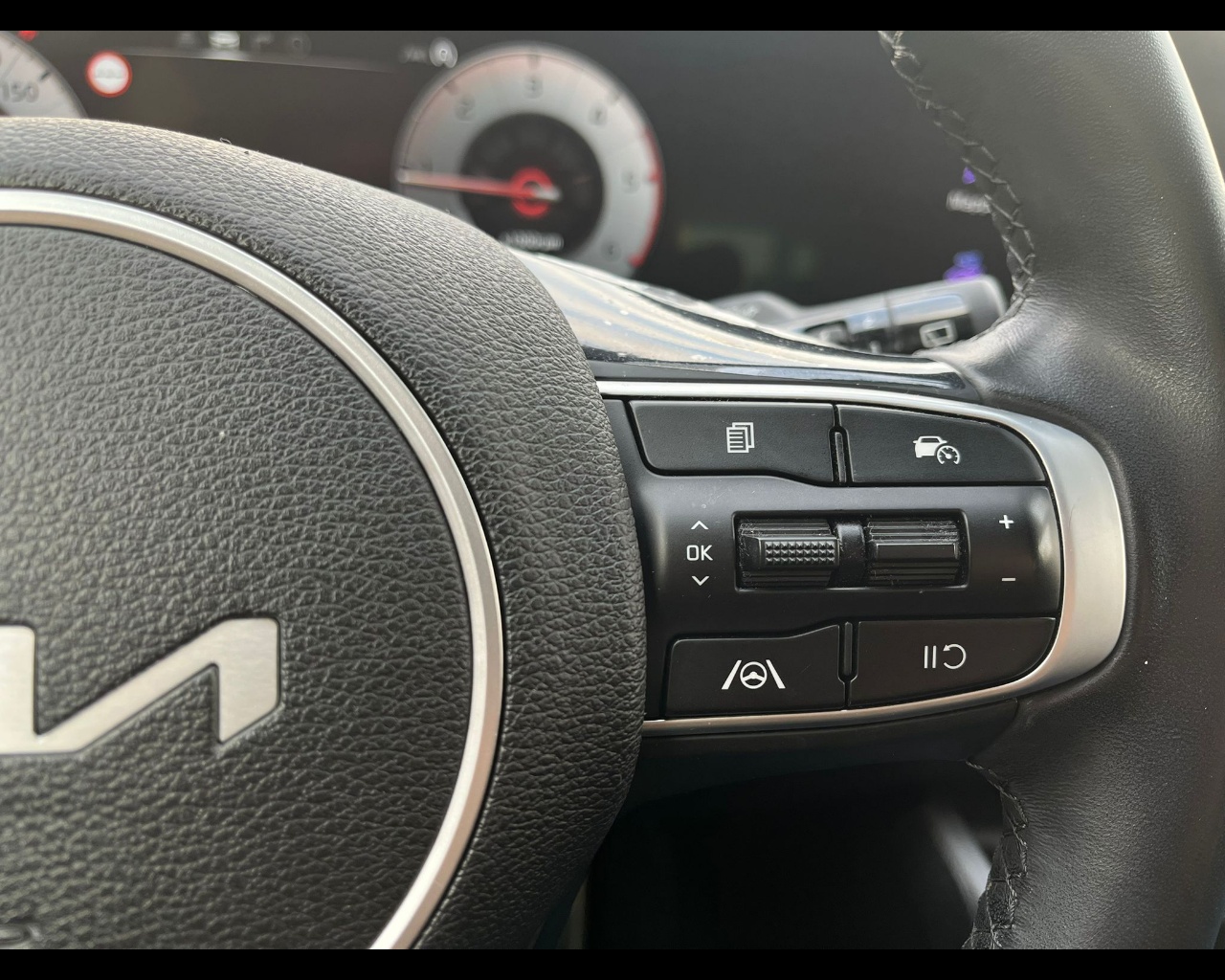 Foto KIA Sportage 1.6 crdi mhev Style imt