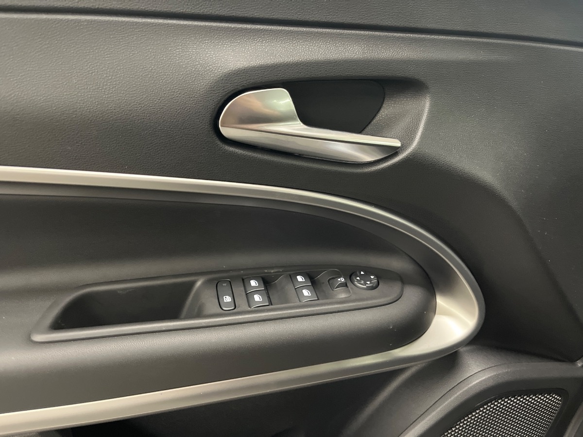 Jeep Avenger Nuovo Ibrido benzina Avenger Rovigo