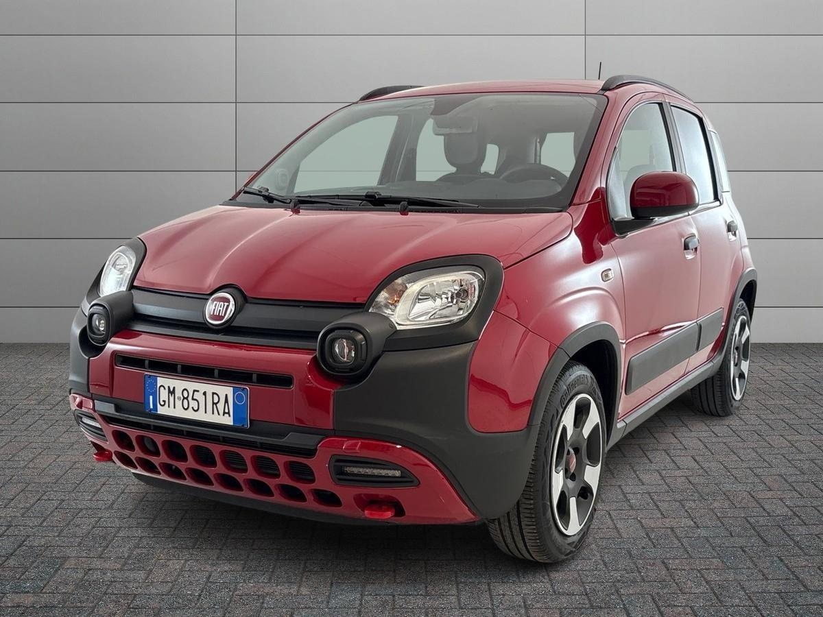 Foto veicolo FIAT Panda III 2021 Cross Panda III 2021 Cross - Panda 1.0 firefly hybrid City Cross s&s 70cv 5p.ti Ibrido benzina