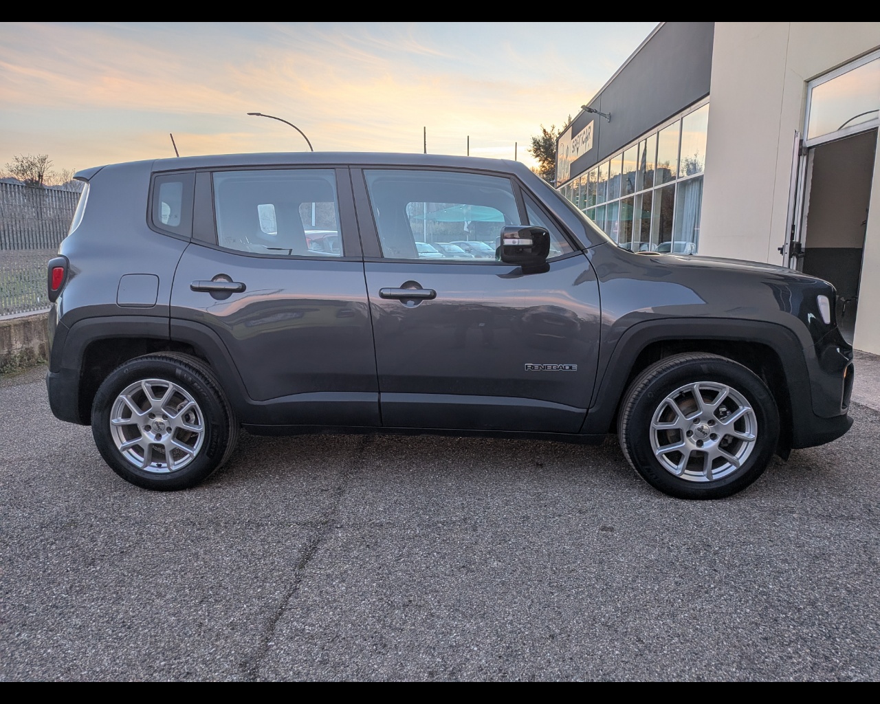 Foto JEEP Renegade 1.6 mjt Limited 2wd 130cv