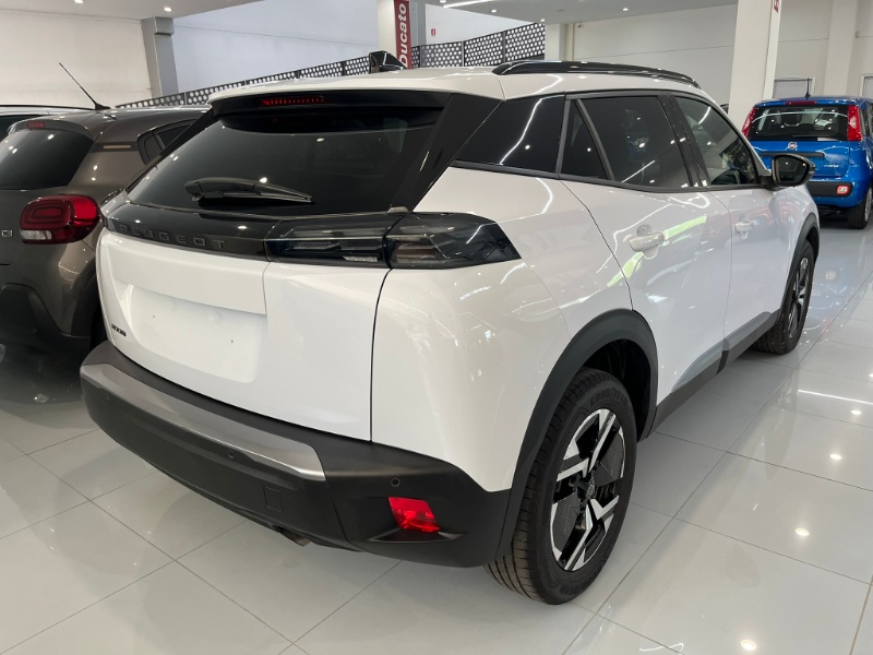 PEUGEOT – 2008 PureTech 100 S&S Allure