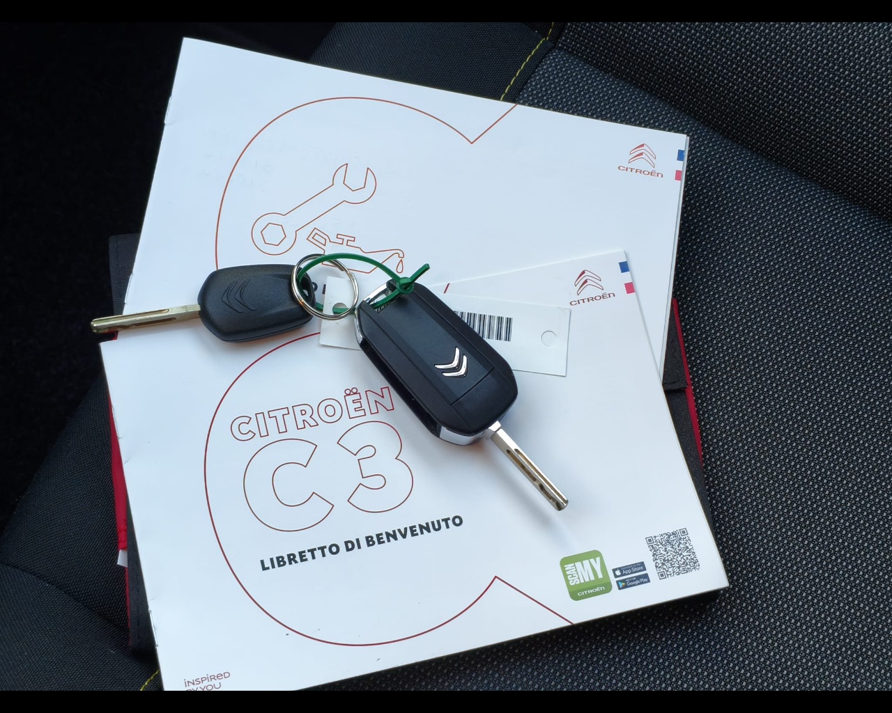 Foto CITROEN C3 1.5 bluehdi Shine Pack s&s 100cv 6m