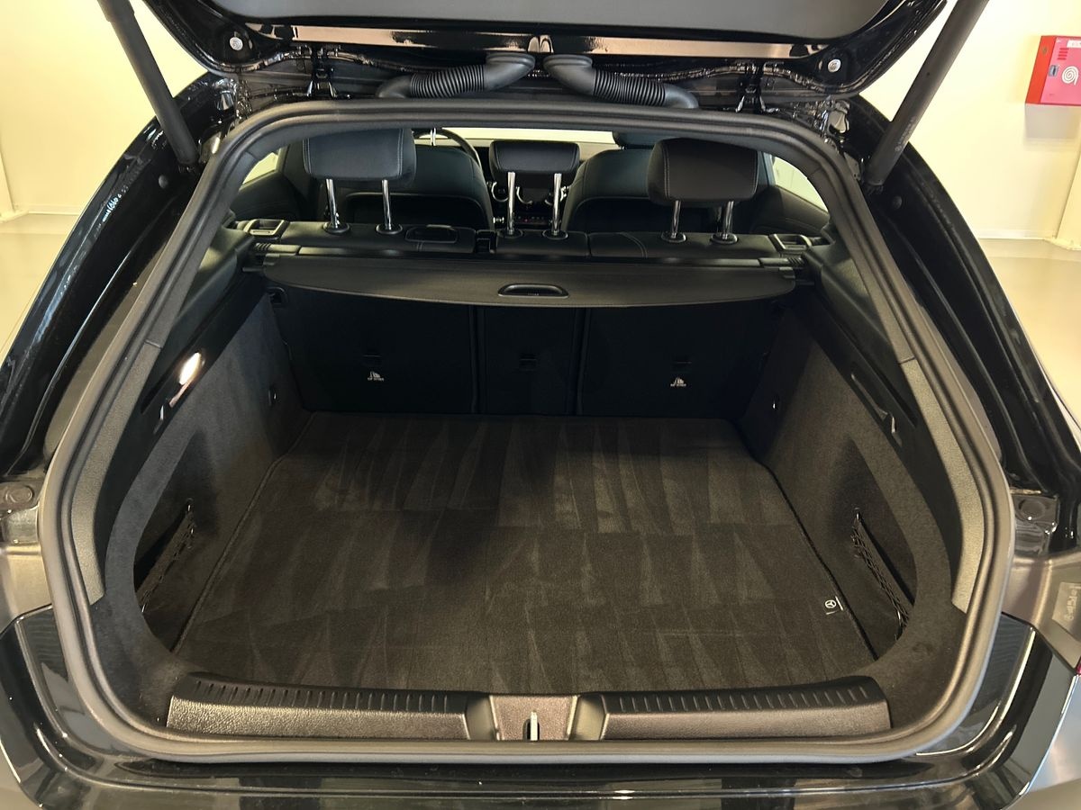 Mercedes CLA Shooting Brake 180 Progressive Advanced 7G-DCT - 7