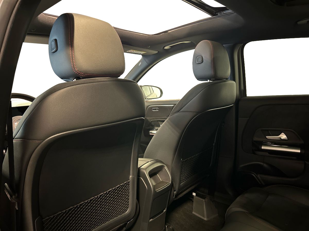 Mercedes GLA GLA 200 D AMG Line Premium 4Matic 8G-DCT - 18