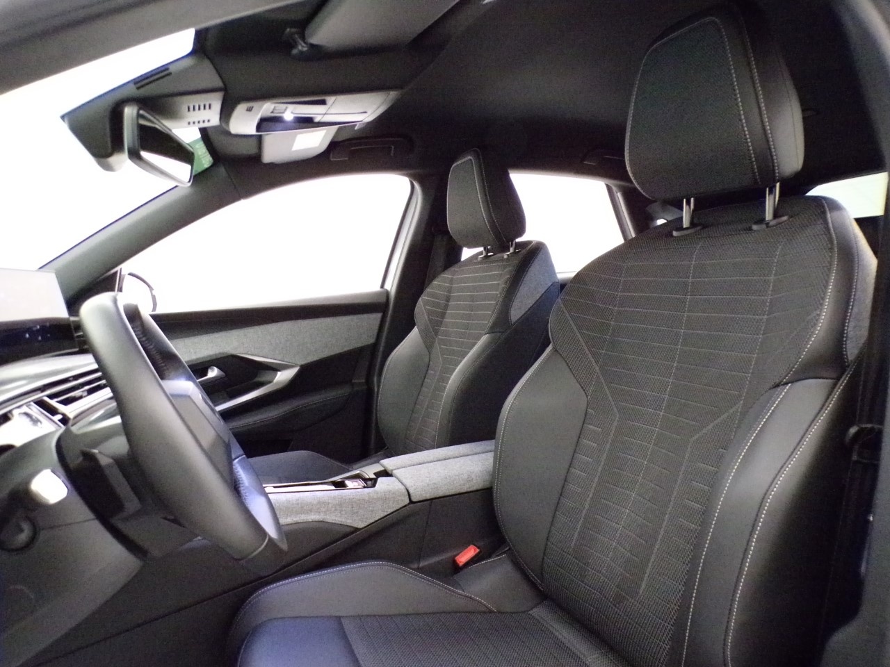 Peugeot 3008 3008 1.2 Hybrid 136cv Allure e-DCS6 - 12