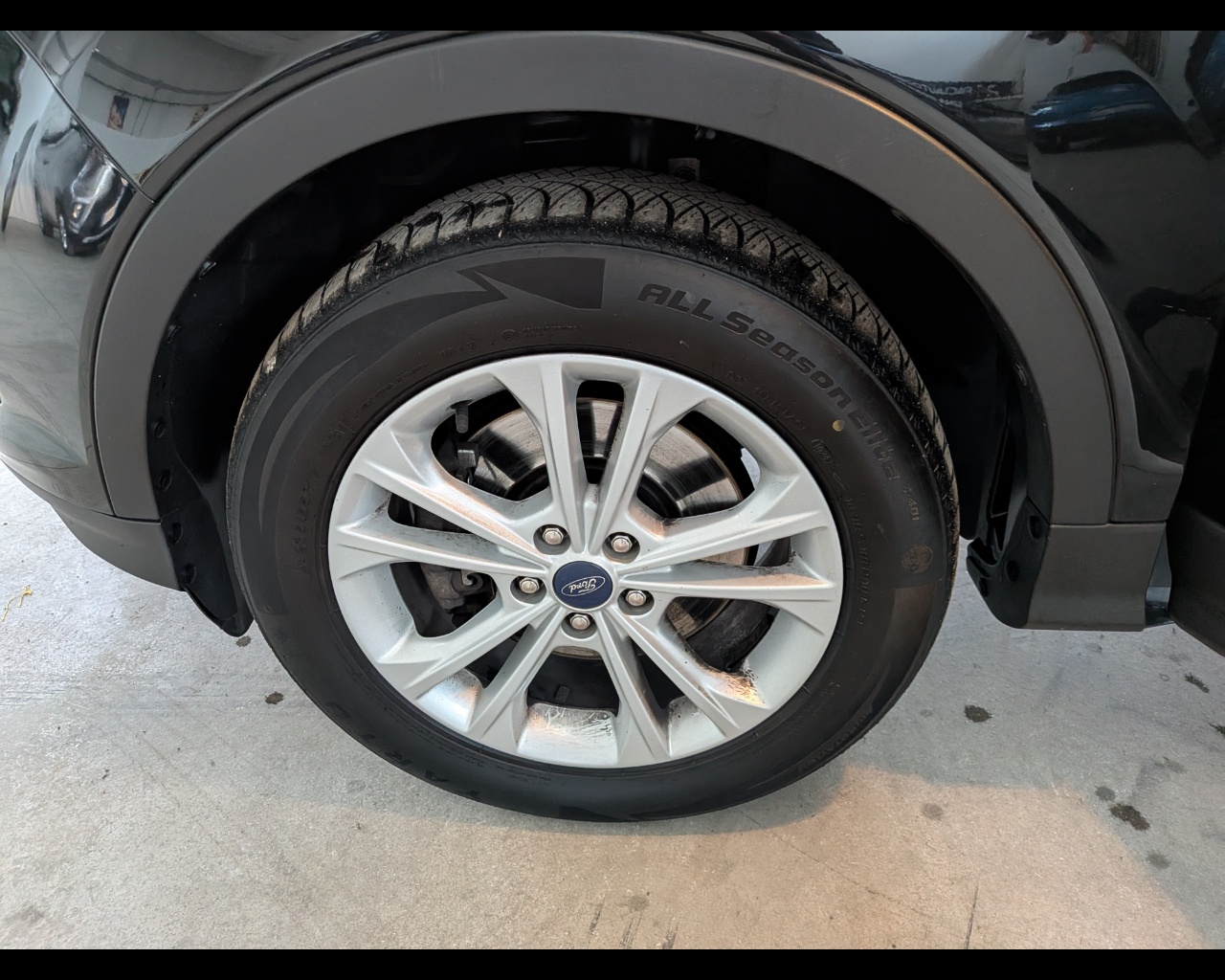 Foto FORD Kuga 1.5 tdci Titanium s&s 2wd 120cv