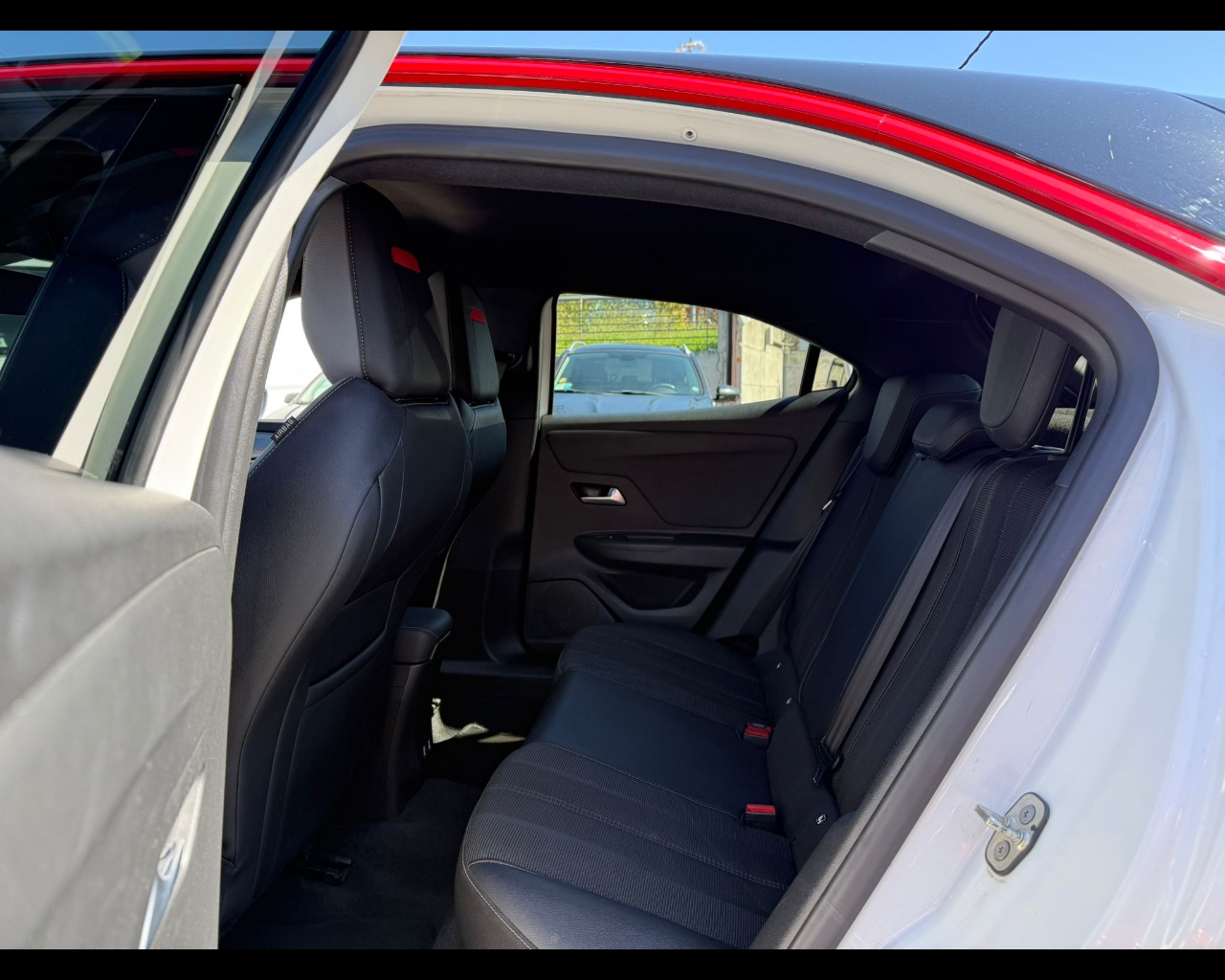 Foto OPEL Mokka 1.5 GS Line + s&s 110cv