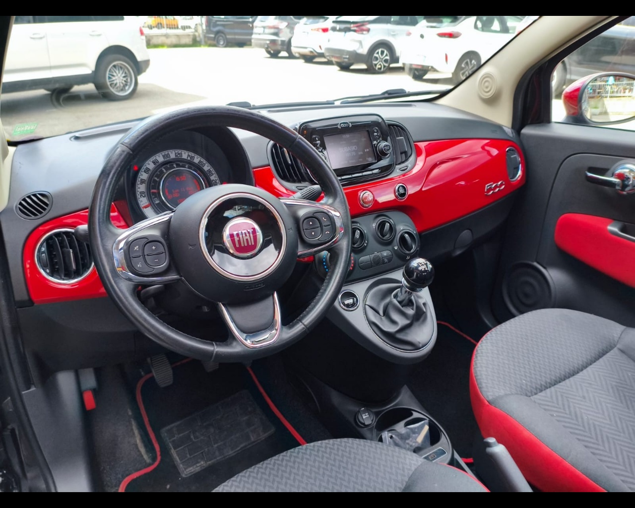 Foto FIAT 500 1.2 69cv edizione "Rosso Amore" 
