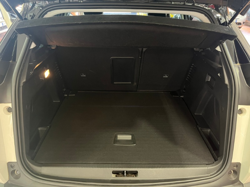 PEUGEOT – 3008 PureTech Turbo 130 S&S EAT8 Allure