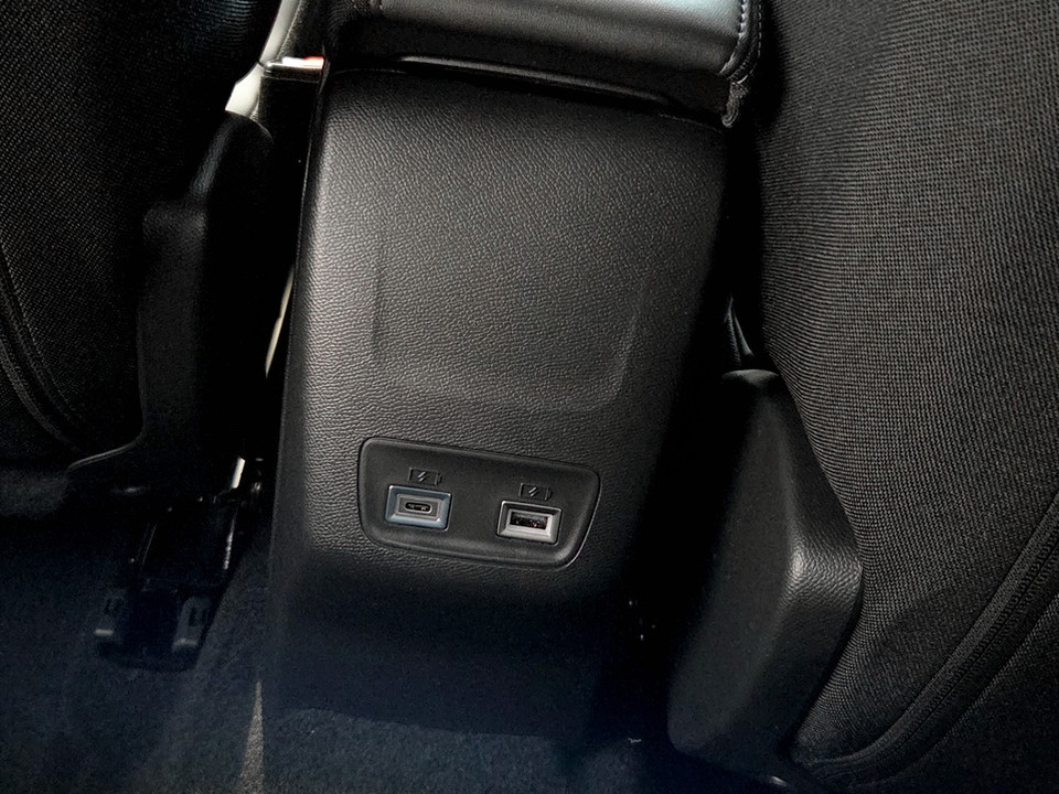 PEUGEOT 2008 Allure PureTech 100 S&S Benzina km0 - 17