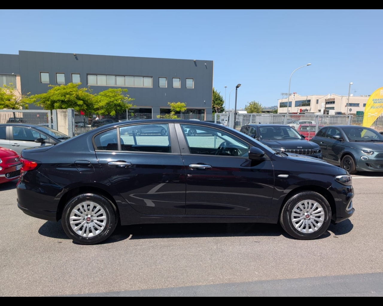 Foto FIAT TIPO SEDAN 1,6 130 CV 