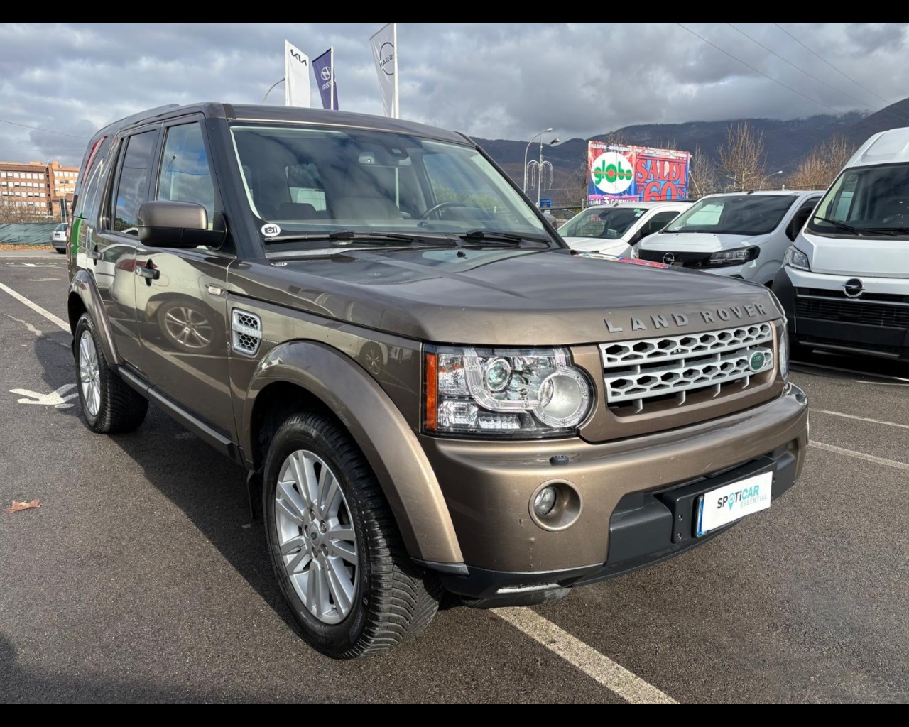 Foto LAND ROVER Discovery 3.0 sdV6 HSE 255cv auto