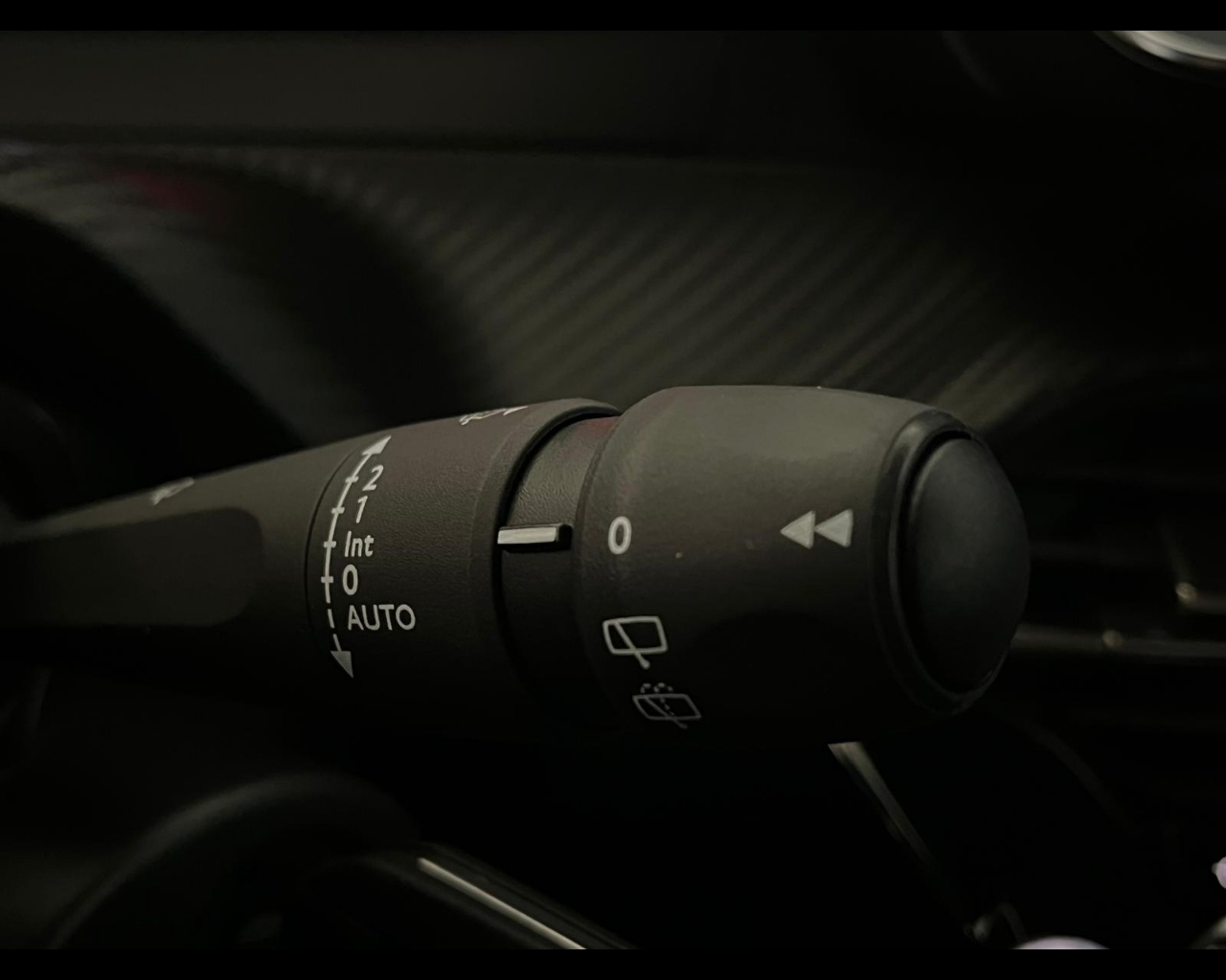 Foto PEUGEOT 2008 1.2 puretech Style s&s 100cv