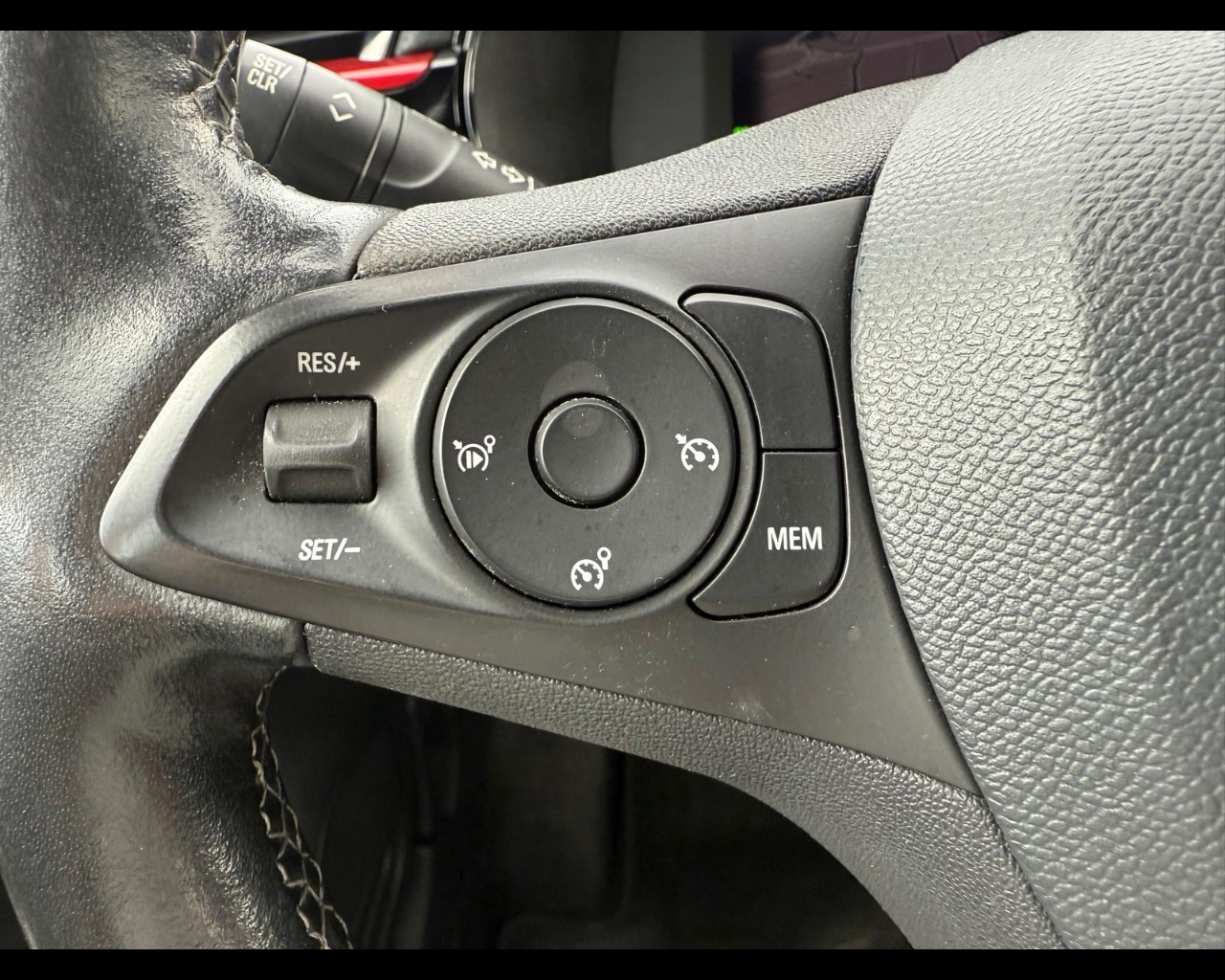 Foto OPEL Corsa e- GS Line +