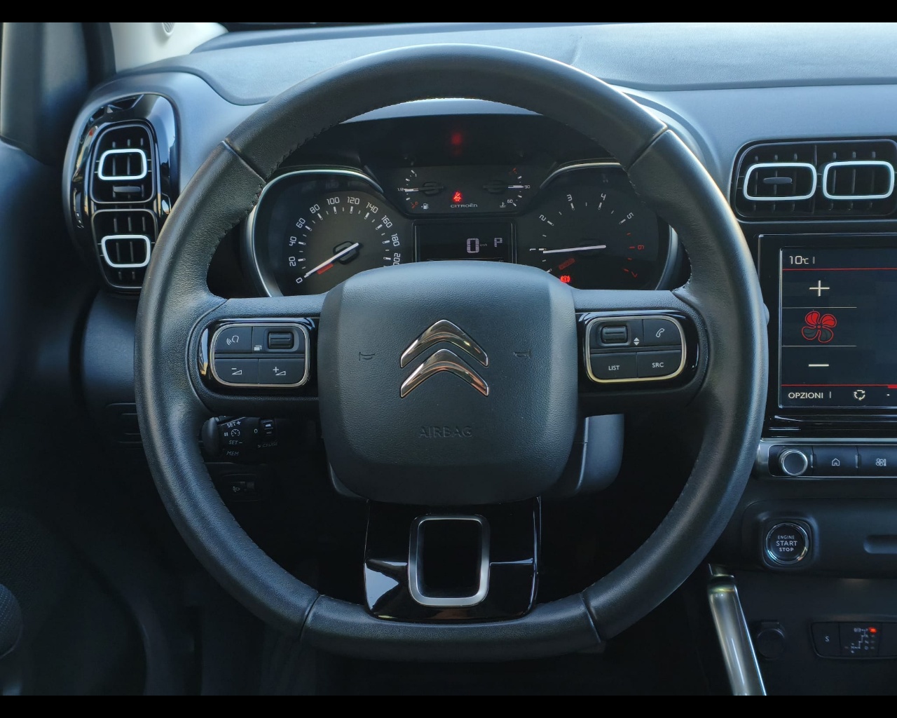 Foto CITROEN C3 Aircross 1.2 puretech Shine s&s 130cv eat6