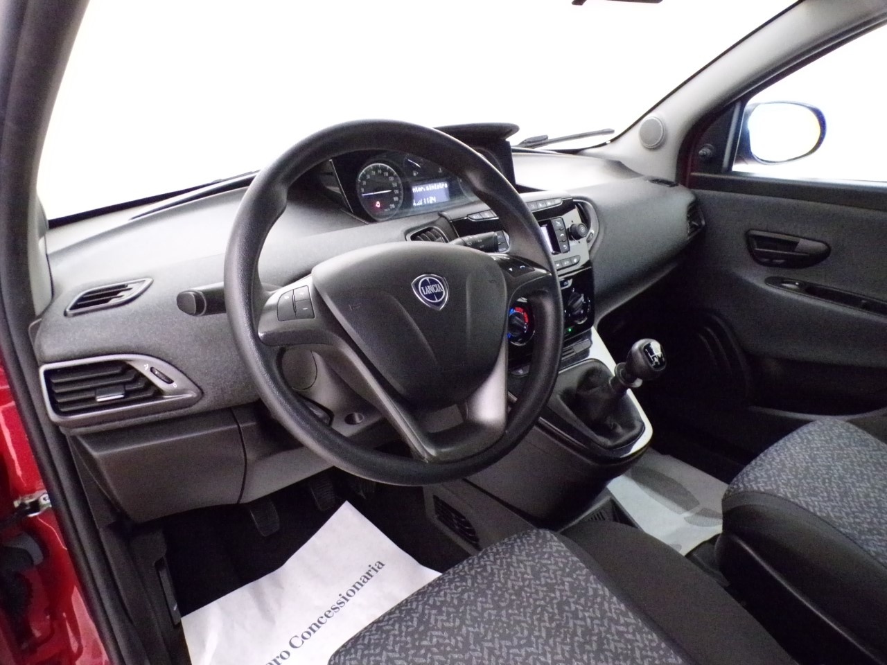 Lancia Ypsilon Ypsilon 5 Porte 1.2 Ecochic 69cv Elefantino - 11