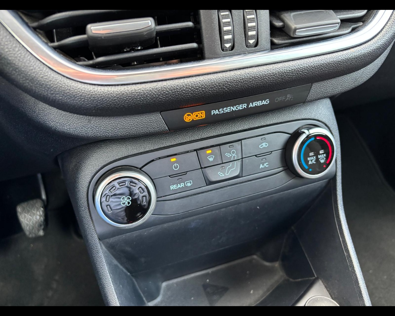 Foto FORD Fiesta Van 1.0 MHEV 125cv Trend 