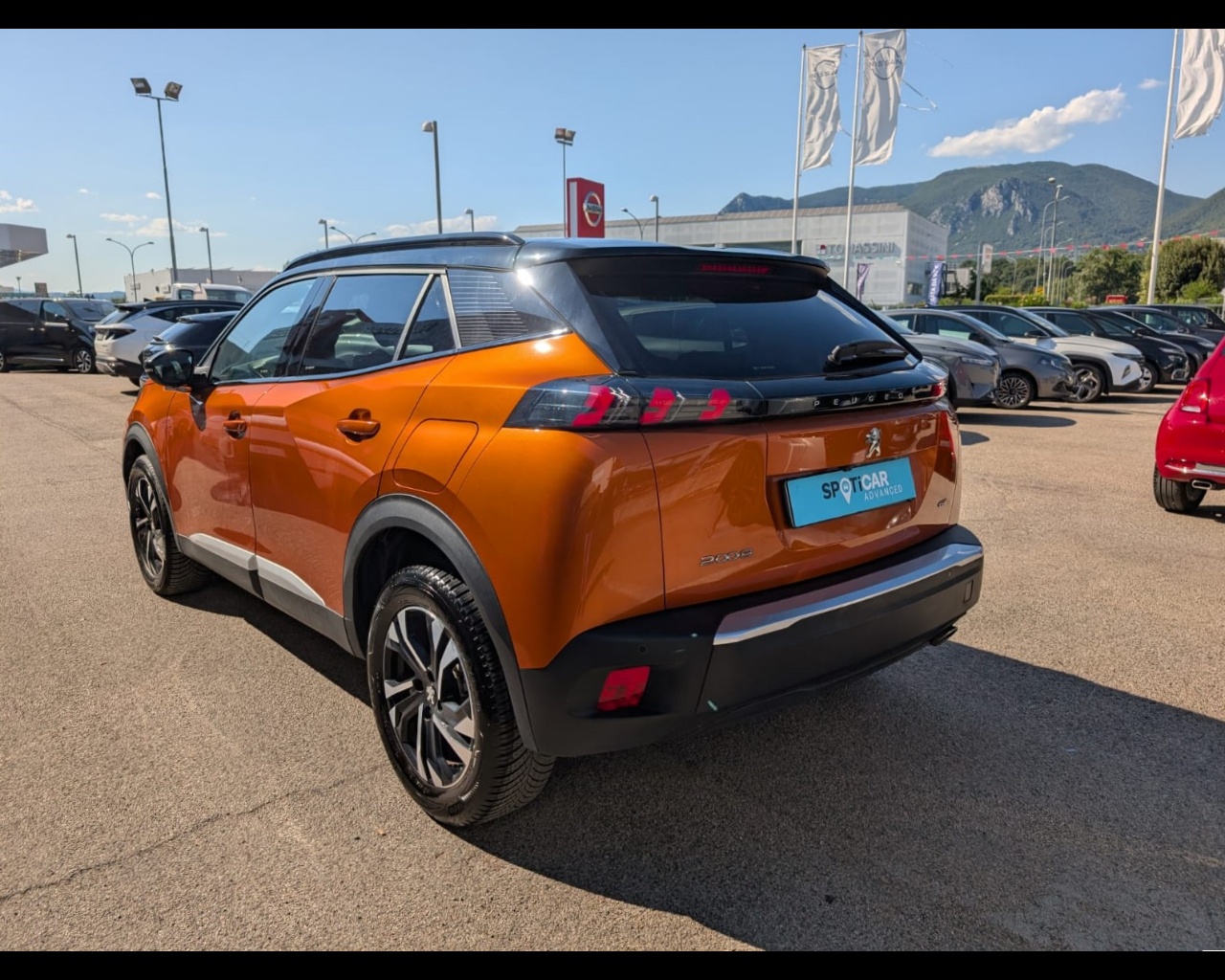 Foto PEUGEOT 2008 1.5 bluehdi GT s&s 130cv eat8