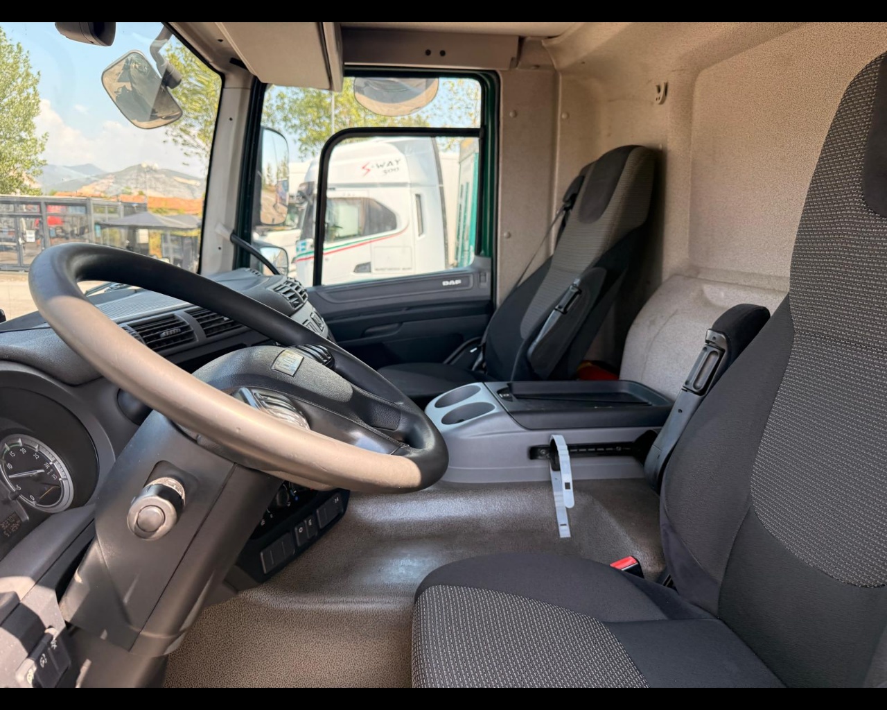 DAF CF 290 FA
