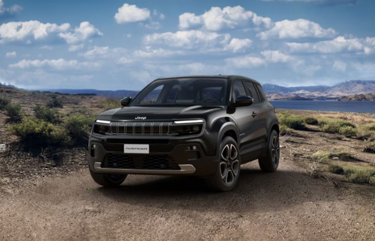 Jeep Avenger E-Hybrid Avenger Summit 1.2 110cv Dct Mhev