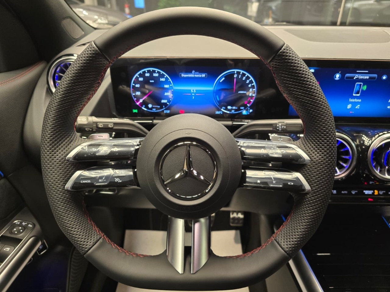 Mercedes GLA GLA 250e Plug-in hybrid Automatic AMG Line Extra - 13