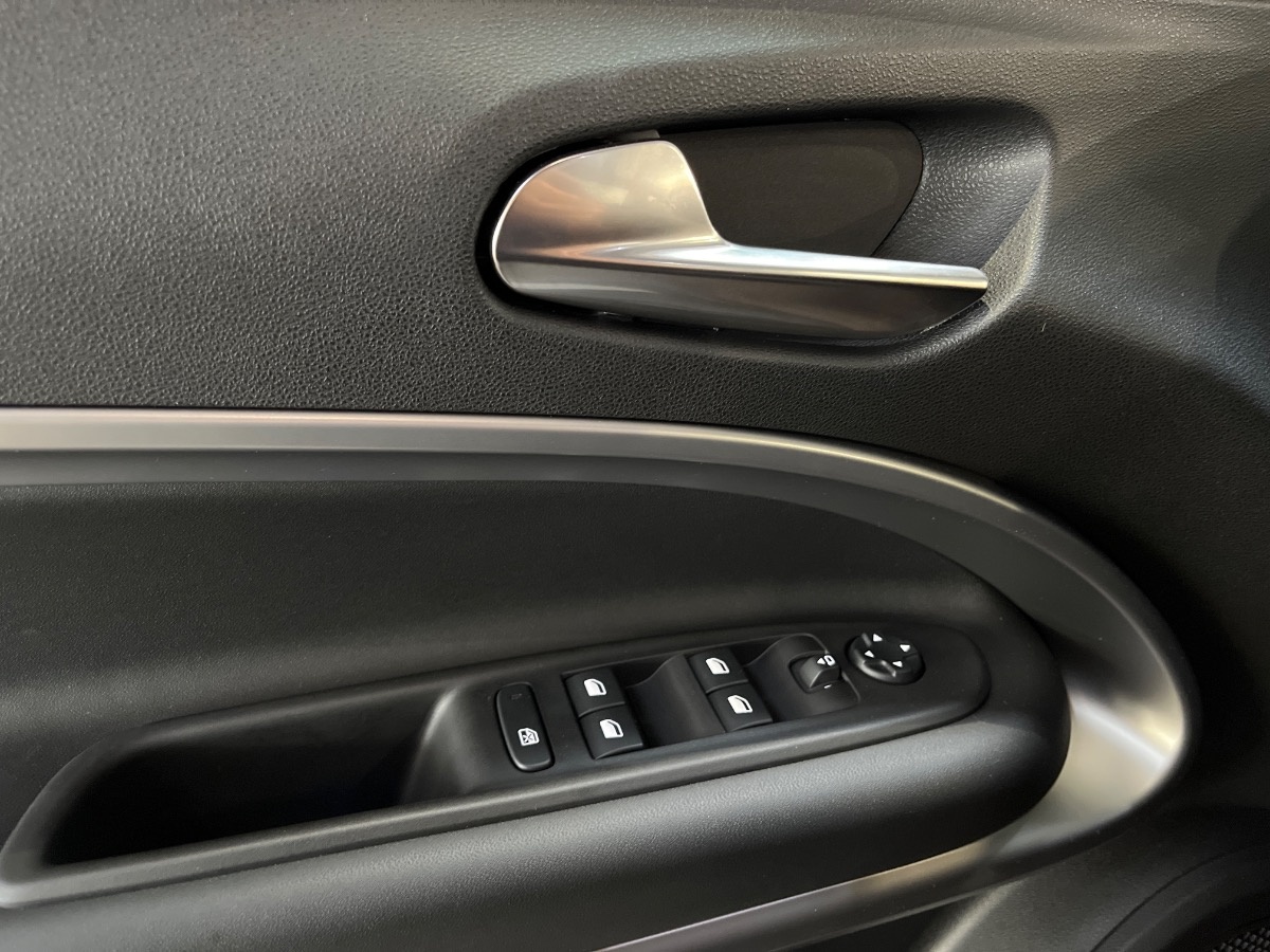 Jeep Avenger Nuovo Ibrido benzina Avenger Rovigo