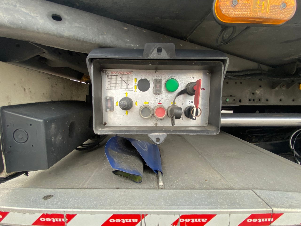 Schmitz CARGOBULL CARGOBULL - 13